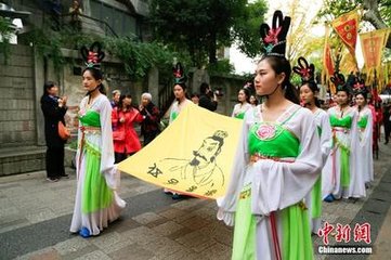 題吳山伍子胥祠