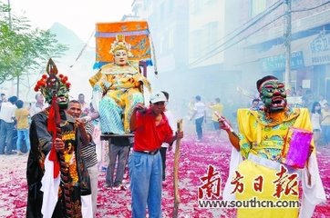 寄保安軍楊公濟(jì)判官