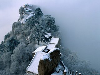 宿清遠(yuǎn)峽山寺