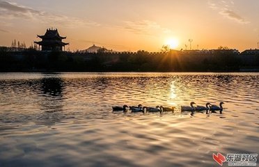 酒中留上襄陽(yáng)李相公