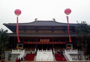 留題開元寺上方