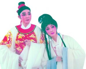 感舊紗帽 帽即故李侍郎所贈(zèng)。