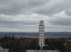 春興思南山舊廬，招柳建正字