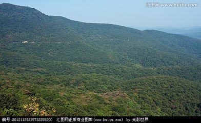 過(guò)王師嶺堠見(jiàn)荊門(mén)郢州山