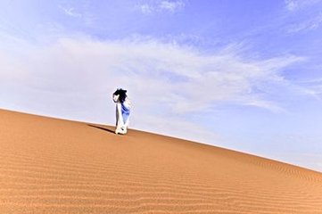 仲山（高祖兄仲隱居之所）