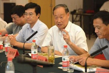 同辛兗州巢父虛副端岳相思獻酬…兼呈辛魏二