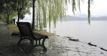 浪淘沙（中秋雨）