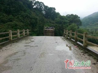 餞上饒推幕葉西澗召為國(guó)子錄二首