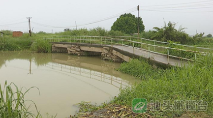 和郭員外題萬里橋